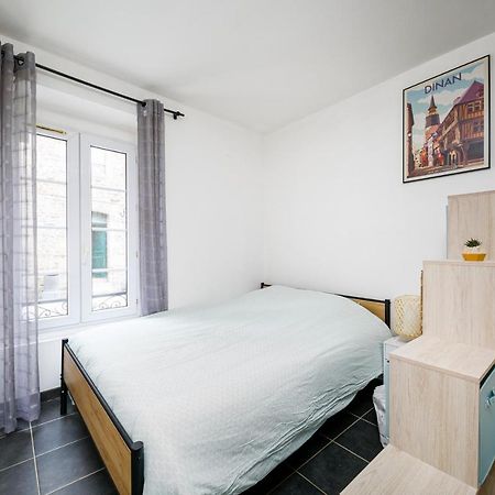 Agreable T1 Situe Au Centre Historique De Dinan Lägenhet Exteriör bild
