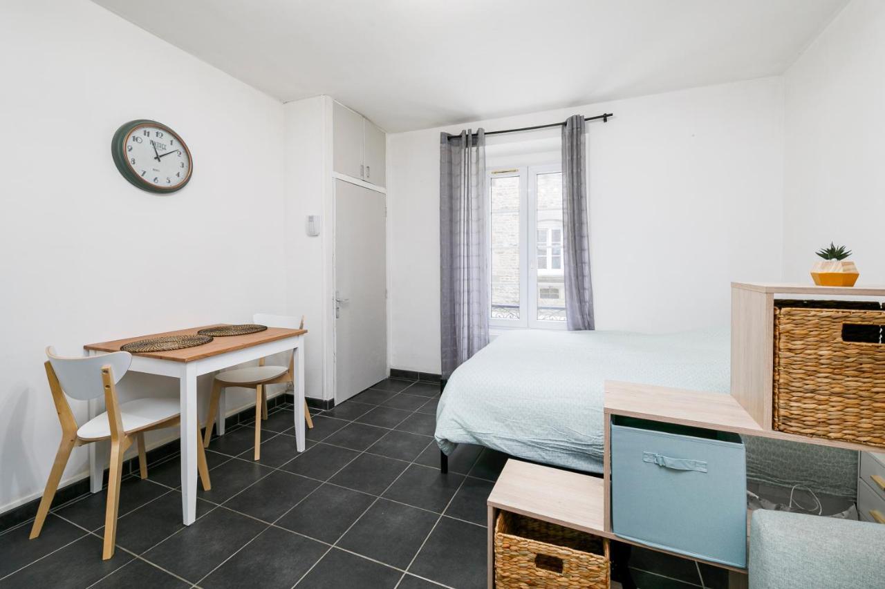 Agreable T1 Situe Au Centre Historique De Dinan Lägenhet Exteriör bild